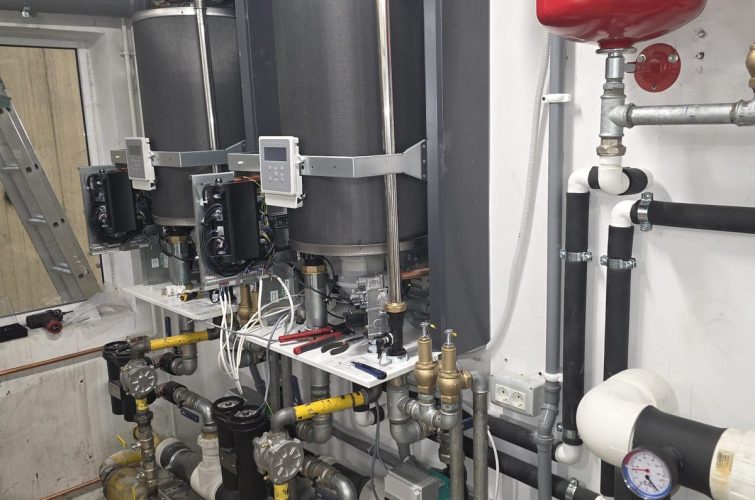 Centrale termice de capacitate mare cu automatizare si separator hidraulic